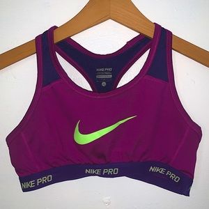 nike razor back sports bra